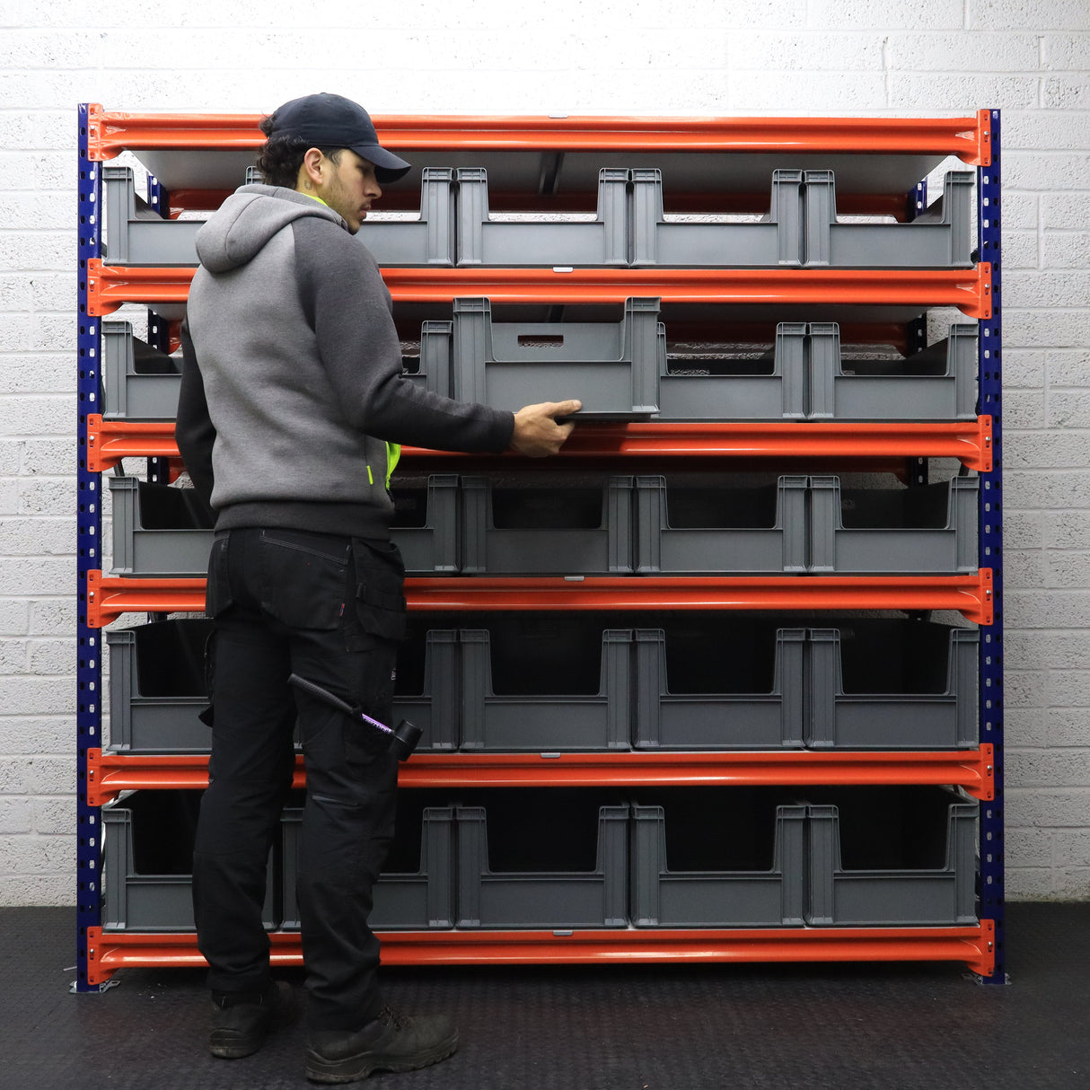 Storage Kit Longspan Shelving 600mm Deep With 30 Euro Picking Containers