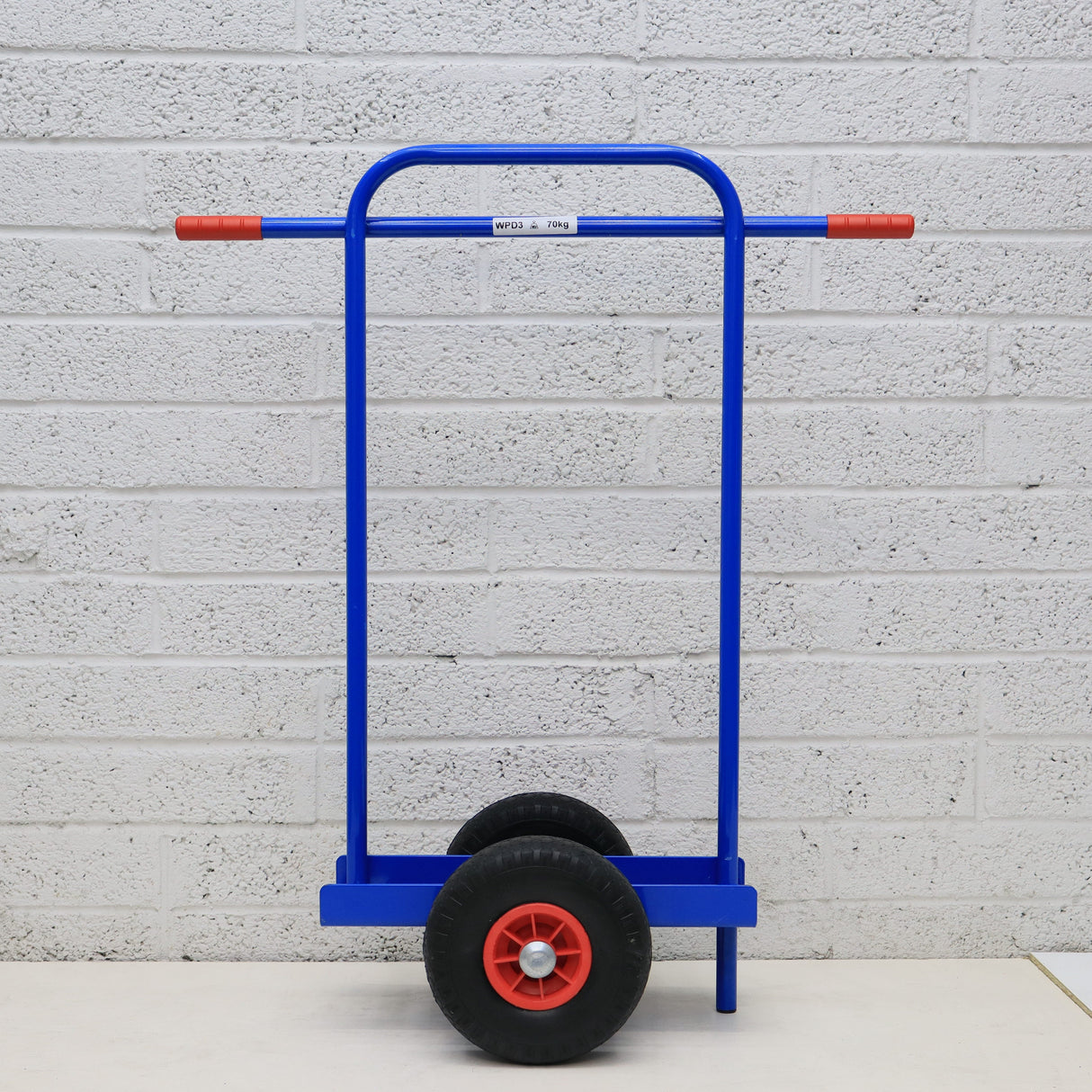 Board Trolley 1045h x 886w x 368d 70kg