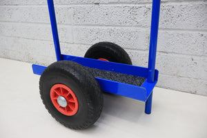 Board Trolley 1045h x 886w x 368d 70kg