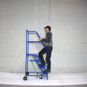 Industrial 04 tread mobile step 2000h x 850w x 1040 long - Platform 1000mm high - RackZone
