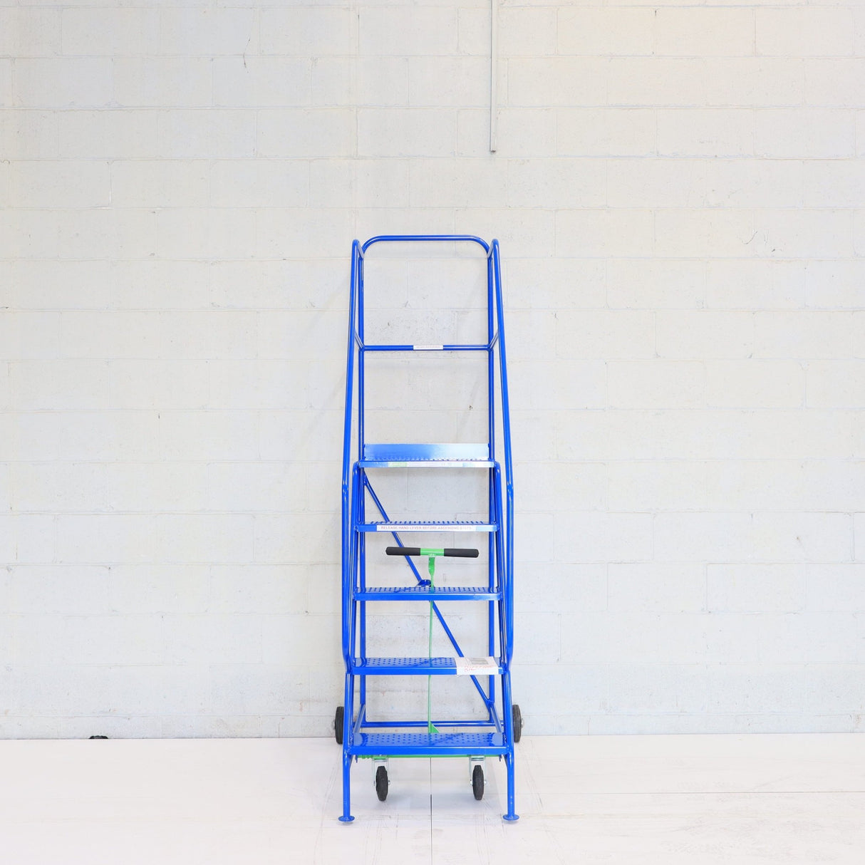 Industrial 05 tread Blue mobile step 2250h x 850w x 1270 long - Platform 1250mm high - RackZone