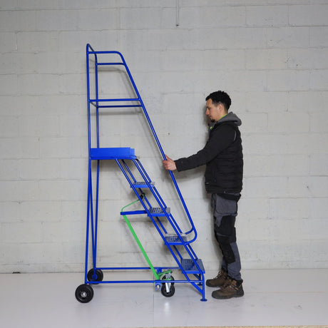 Industrial 05 tread mobile step NARROW AISLE 2250h x 600w x 1270 long - Platform 1250mm high BLUE - RackZone