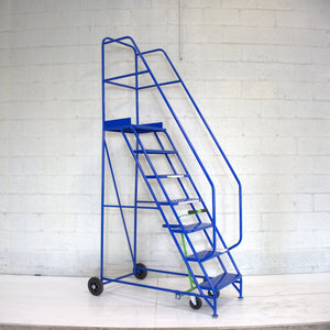Industrial 07 tread mobile step 2750h x 850w x 1450 long - Platform 1750mm high - RackZone