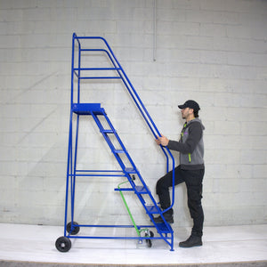 Industrial 07 tread mobile step 2750h x 850w x 1450 long - Platform 1750mm high - RackZone