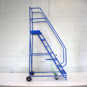 Industrial 07 tread mobile step 2750h x 850w x 1450 long - Platform 1750mm high - RackZone