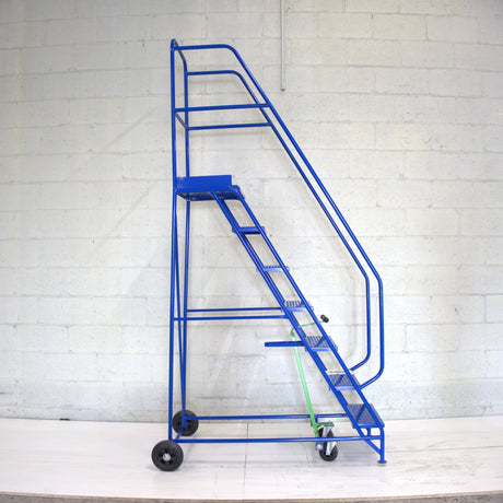Industrial 07 tread mobile step 2750h x 850w x 1450 long - Platform 1750mm high - RackZone
