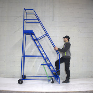 Industrial 08 tread mobile step 3000h x 850w x 1575 long - Platform 2000mm high - RackZone